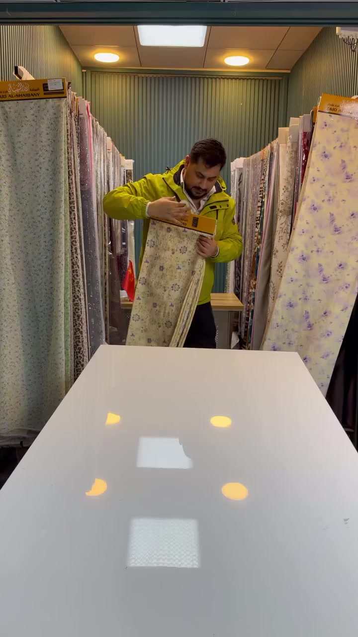 قطن أرماني خامه جديده وحصرا يمنا 
خامه اصليه 🥇
بضاعه رقم 1 
دزينات عالميه وجديده 
للاستفسار واتساب فقط 
‭ ☎️ 0786 355 8111‬
#اقمشه_زيد_الشيباني_للجمله 
#ملاحضه_البيع_جمله_فقط_لاتوجد_قطع
