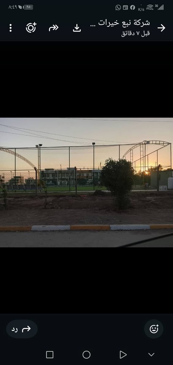 قطعة أرض للبيع موقع مميز مساحة القطعة ١٠٠ متر تجاري الواجهة ٥ امتار وإلنزال ٢٠ متر على شارع تجاري ٢٠ متر وشارع ٣٠ متر موقع مميز القطعة طابو ملك صرف سكني يعني اطلع اجازة وتبني موقع القطعة القرية النفطية منطقة راقية من حيث السكن والبناء والناس يتوفر خدمات ماء كهرباء مدارس السعر مناسب للاستفسار الاتصال على الرقم ***********
