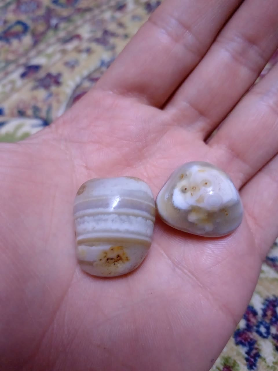 تحفه قديمه سليماني نثيه وفحل خام مصور واضح بيهن شغل جوكر مفولات للبيع سعره وتفاصيل خاص وتدلل
مكاني بغداد مدينه الصدر لا يوجد توصيل


**إذا كنت صاحب هذا الإعلان وتريد حذفه لأي سبب، رجاءا أرسل رسالة إلى الدعم الفني**