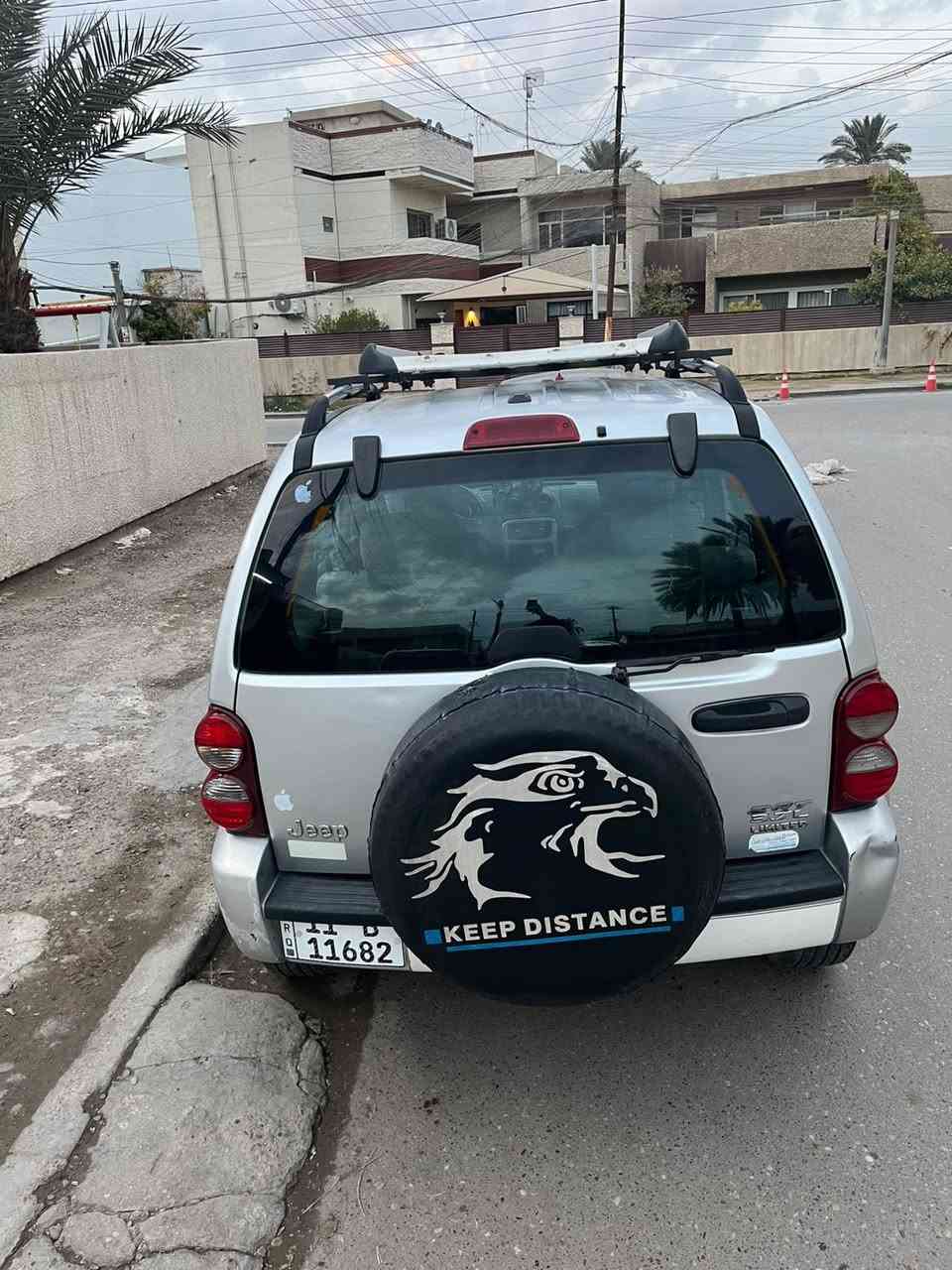 السلام عليكم 
جيب 2007 لبرتي 
مكينة 3700
بغداد بسمي 
مكاني بغداد 
حي الجامعة 
***********
السعر ٦٥ وبيهاا مجال
