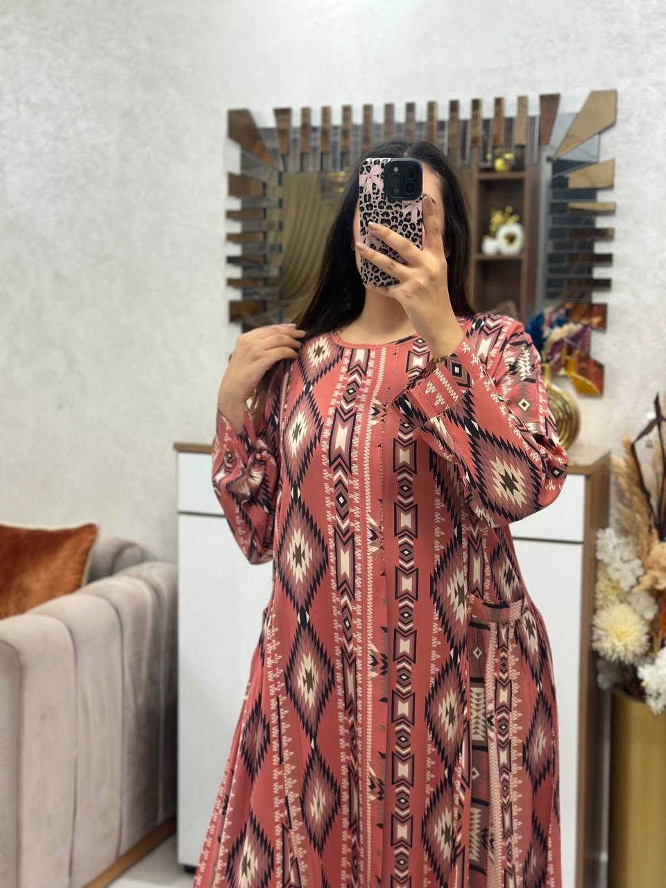كسوة قطرية بالجيب robe avec poche
توب لولان مبرد le lin
L xl xxl xxxl


**إذا كنت صاحب هذا الإعلان وتريد حذفه لأي سبب، رجاءا أرسل رسالة إلى الدعم الفني**