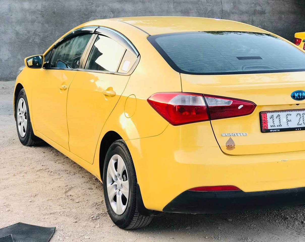 سيارة فورتي البيع مديل ٢٠١٤ مريكي محرك كير تخم تاير تبريد شغال السيارة نضيفه جدن السعر ١١٦ قفل الرقم الهاتف***********
