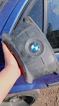 ٦٠ • مجال • للبيع