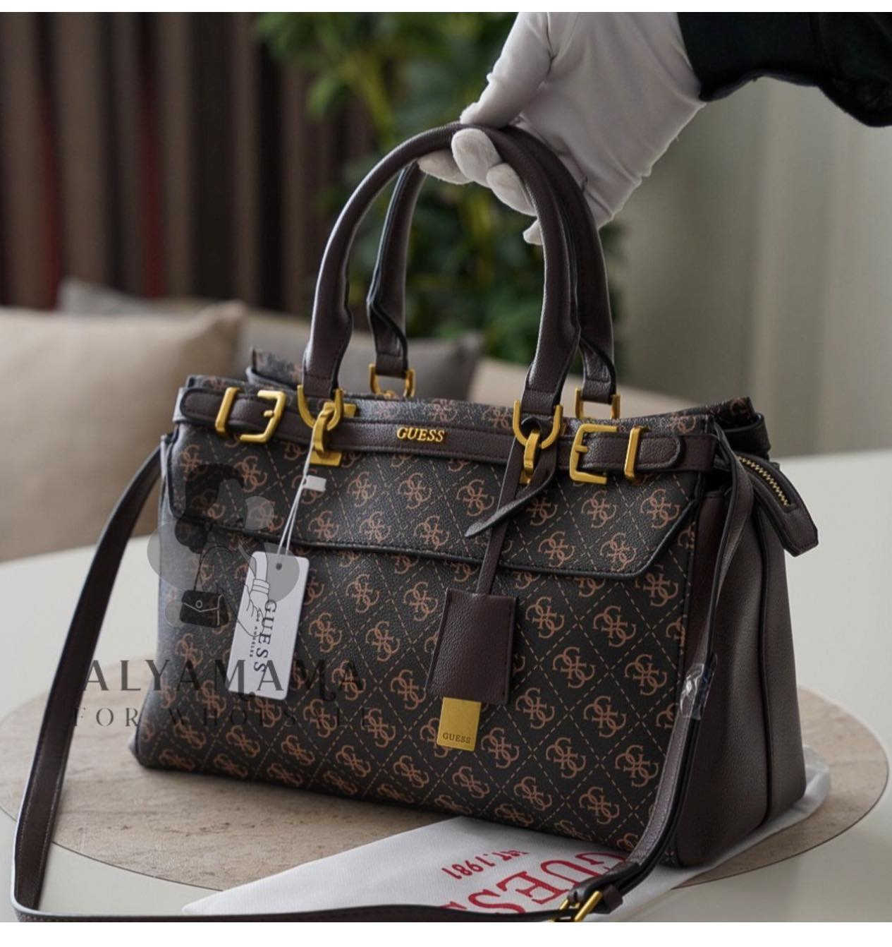 حجم كبير3 خانات  العرض 37 سم ارتفاع24 سم
#احذية_وحقائب_خالد خانقين مجمع شاكر رضا
 توصيل داخل خانقين وكل المحافظات 
واتساب *********** 
صفحتنا على الانستا 
‏https://www.instagram.com/khaled_bags_shoes?igsh=aHgzNnAyeDc0cGd1
السناب 
‏https://www.snapchat.com/add/khaledzahawe?share_id=GwP3kgwzTro&locale=ar-EG-u-nu-latn
التيك توك 
‏https://www.tiktok.com/@khaledzahawe?_t=8kEouIPTpO1&_r=1
الفيس 
‏https://www.facebook.com/khaledbagsshoes?mibextid=ZbWKwL
