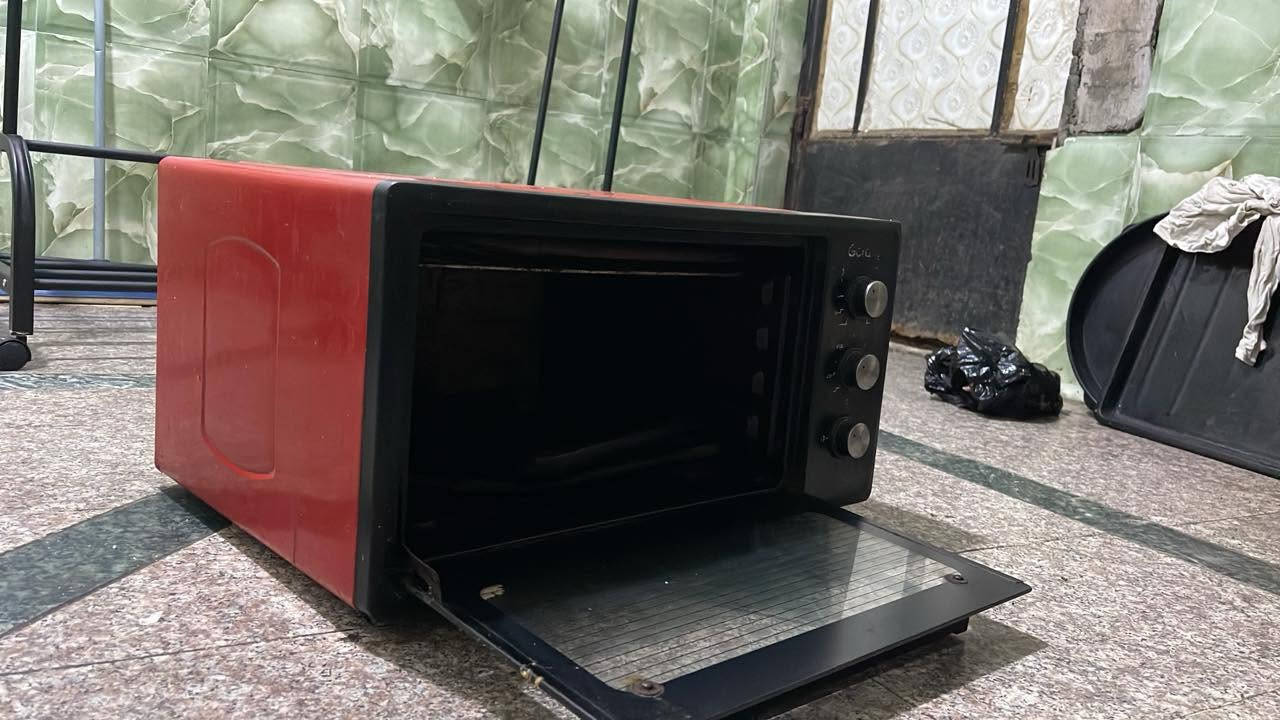 فرن كهربائي للبيع طابقين كله شغال اي عطل ما بي ولا مفتوح 40نهايته


**إذا كنت صاحب هذا الإعلان وتريد حذفه لأي سبب، رجاءا أرسل رسالة إلى الدعم الفني**