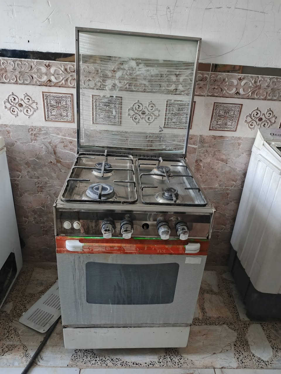 اغراض بيت كلش نضيفات للبيع مابيهم اي ضرركلمن وسعره للاستفسار على الخاص


**إذا كنت صاحب هذا الإعلان وتريد حذفه لأي سبب، رجاءا أرسل رسالة إلى الدعم الفني**