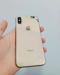 سلام علیکم ورحمة الله وبركاته ايفون x مستعمل للبيع ذاكرة 128 وبطاريه 6...