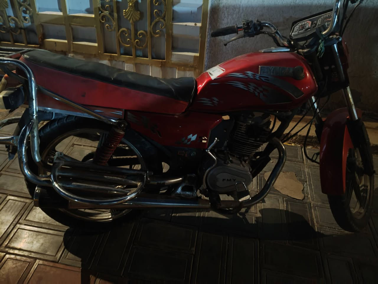 سلام عليكم يولد درجات اثنين للبيع 
اربعه كير سعرهه ب 180الف وبيهه مجال بسيط
ولدايون نگره سلف جهازه كلشي مابيهه أوراق اصوليه ب300وبيه مجال بسيط 
***********رقمي
