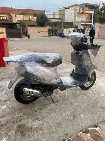 سلام عليكم ماطور ياماها نضيف جدا كلشي كبس وبلادي  (فقط صلنصه تجاري )انطيك بشرط سعر ٢٠٠وبي مجال للشراي رقم واتساب ***********
