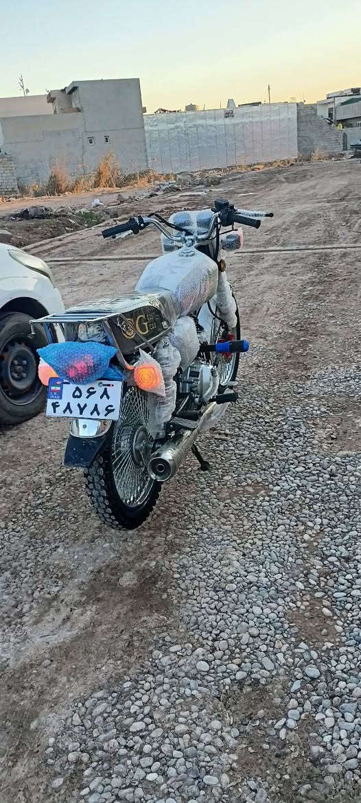 سلام عليكم دراجه لبيع موديل 2025 دراجه كلش نضيفه ماشيه كولش قليل محرك قطاس سعر 650 مجال بصيت مو شراي لا يتصل رقم.  ***********
