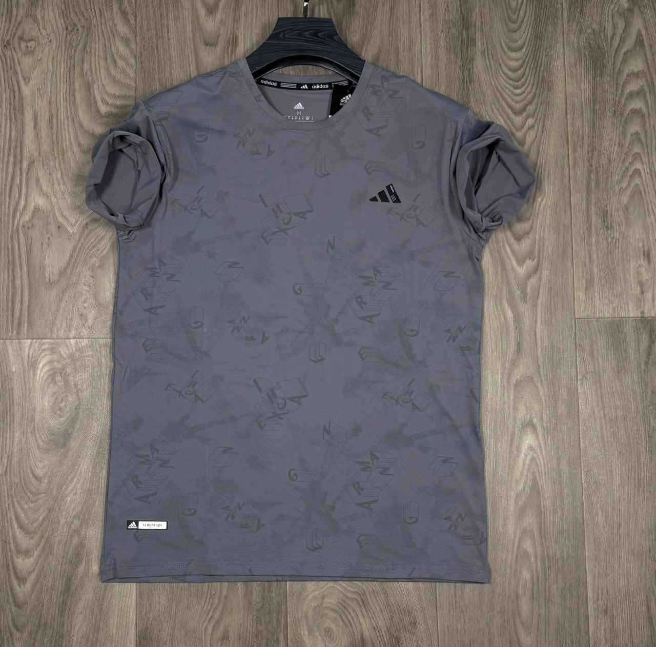 تشيرت فلتر
خامه اصلية 
القياسات M L XL XXL
السعر 15
قطعتين ب25
العنوان/السماوه/تقاطع الأسكان/قرب مقهى الأسكان 
واتساب ***********
