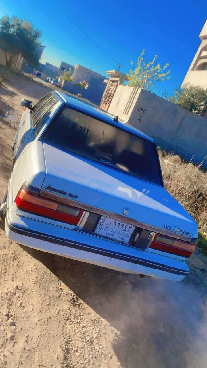 السلام عليكم 
سوپر 86 للبيع 
مكينة كير بطة 2٫5
طخم تايرات جديد
صبغ حزام جمالية 
السعر 45 وبي مجال للطيبين 
عنوان الحدباء
***********
