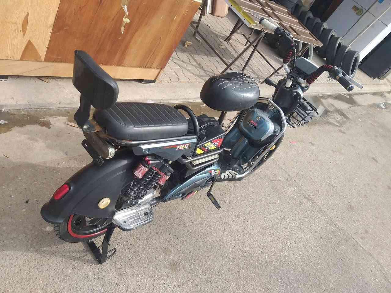 بأيسكل شحن للبيع بطاريات جديدة سعر ٢٠٠بي مجال الشراء يدخل على خاصه


**إذا كنت صاحب هذا الإعلان وتريد حذفه لأي سبب، رجاءا أرسل رسالة إلى الدعم الفني**