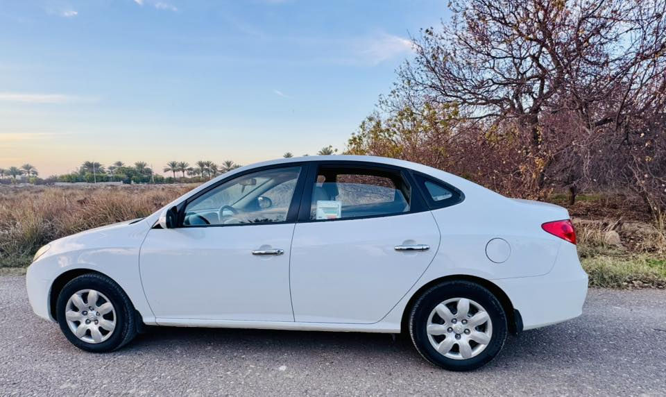 سلام عليكم النترا ٢٠١٠ مكفولة كفاله من صبغ وضربة وتبديل صدر امامي خلفي تخم تاير جديد رقم صلاح الدين دولي محرك ١٦٠٠ سعرها ١٢٣ وبيها مجال ***********
