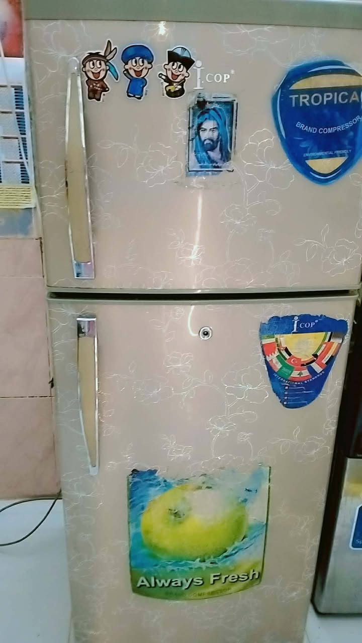 السلام عليكم اغراض بيت للبيع بسبب ظرف  نظيفات ثلاجه 150.طباخ ب190.عربانه طفل ب35..بايسكل طفل ب30جديد ..كاونتر ب135وياه سنك


**إذا كنت صاحب هذا الإعلان وتريد حذفه لأي سبب، رجاءا أرسل رسالة إلى الدعم الفني**