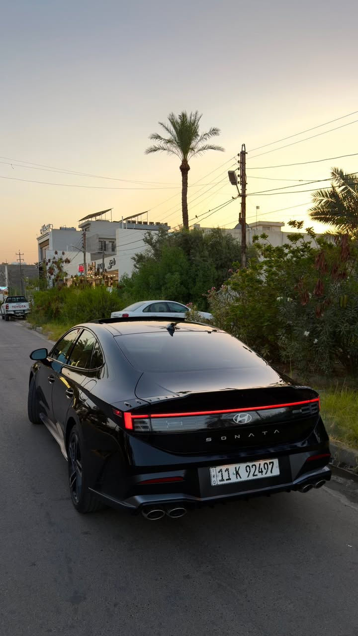 سوناتا ان لاين 2024
محرك 2.5 تيربو 
رقم بغداد باسمي تحويل ثاني يوم 
وارد امريكي 
الضرر قطعه وحده فقط البنيد البلادي مالتها مصبوغ وبارد صغير بل جاملغ باقي السياره كفاله عامه 
ايرباكات شاصي لغد كير محرك كله كفاله 
المواصفات 
بانرواما 
شاشه متصله 
مثبت سرعه 
قياده ذاتيه 
رادارات 
شحن لاسلكي 
كشنات مختمه ان لاين 
كشن كهرباء 
وهواي بعد بيها موصفات 
مكاني بغداد دوره 
السعر 227$ وبيها مجال بسيط 
***********
