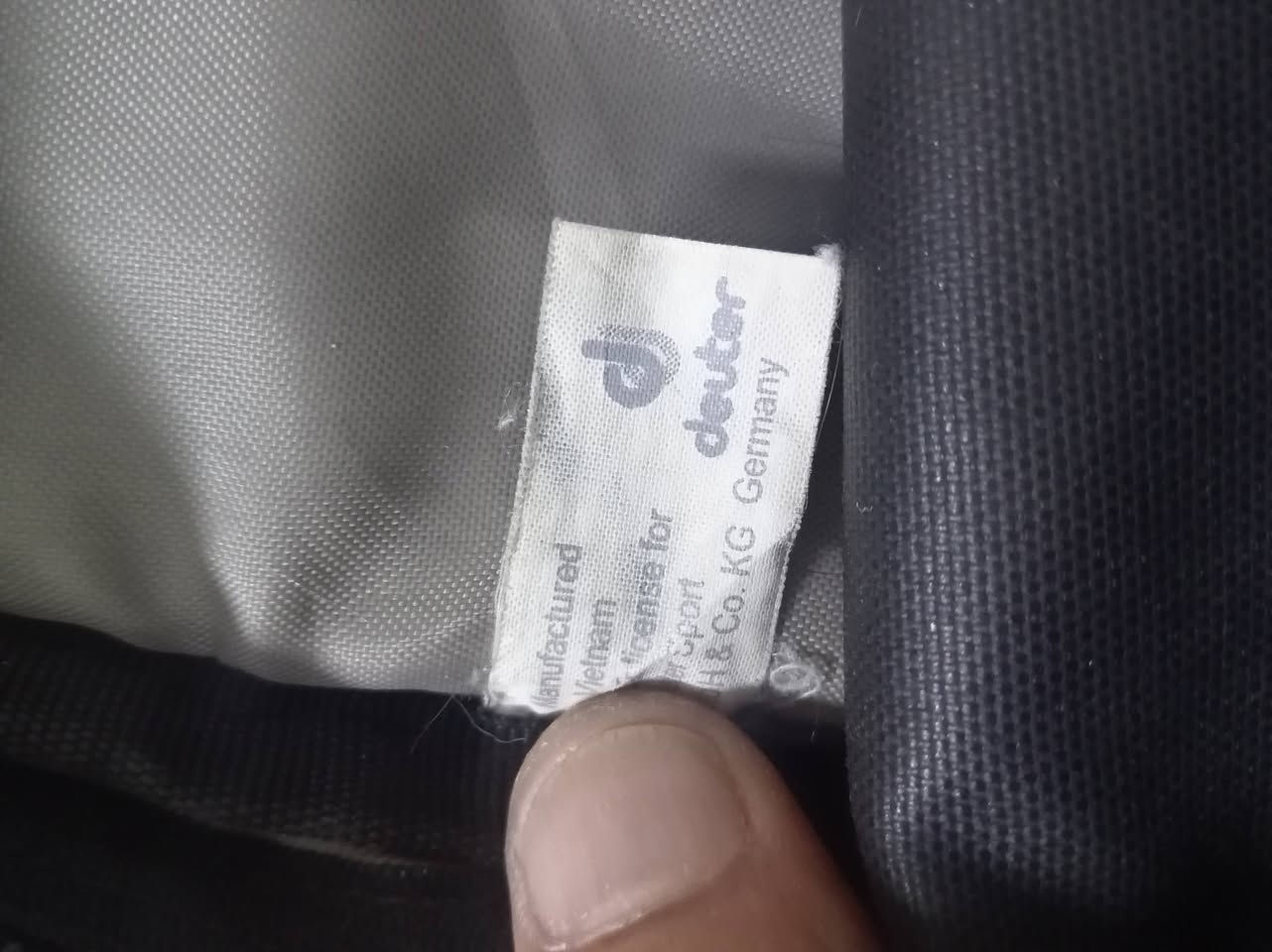 Deuterالالماني
السعر 45الف
متوفر توصيل


**إذا كنت صاحب هذا الإعلان وتريد حذفه لأي سبب، رجاءا أرسل رسالة إلى الدعم الفني**