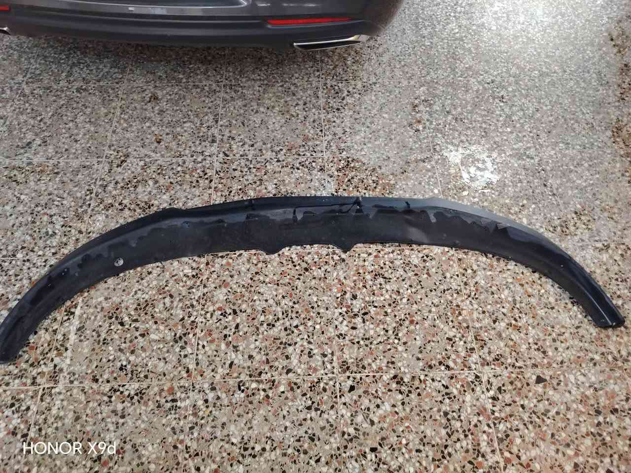 سلام عليكم غراض جارجرللبيع الباب كامل من عده البطانة قيم وخذ
الاستفسار ***********
