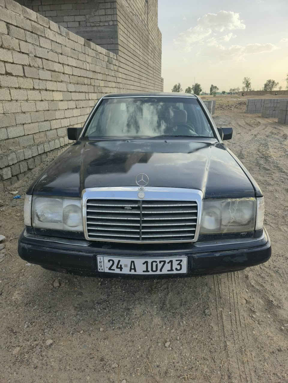 السلام عليكم للبيع او مراوس حسب القناعة مارسدس دب محرك 2Jz بطة النظافة شوفت العين  
السعر 55 وبي مجال للستفسار مراسلة الصفحة او الاتصال ***********
