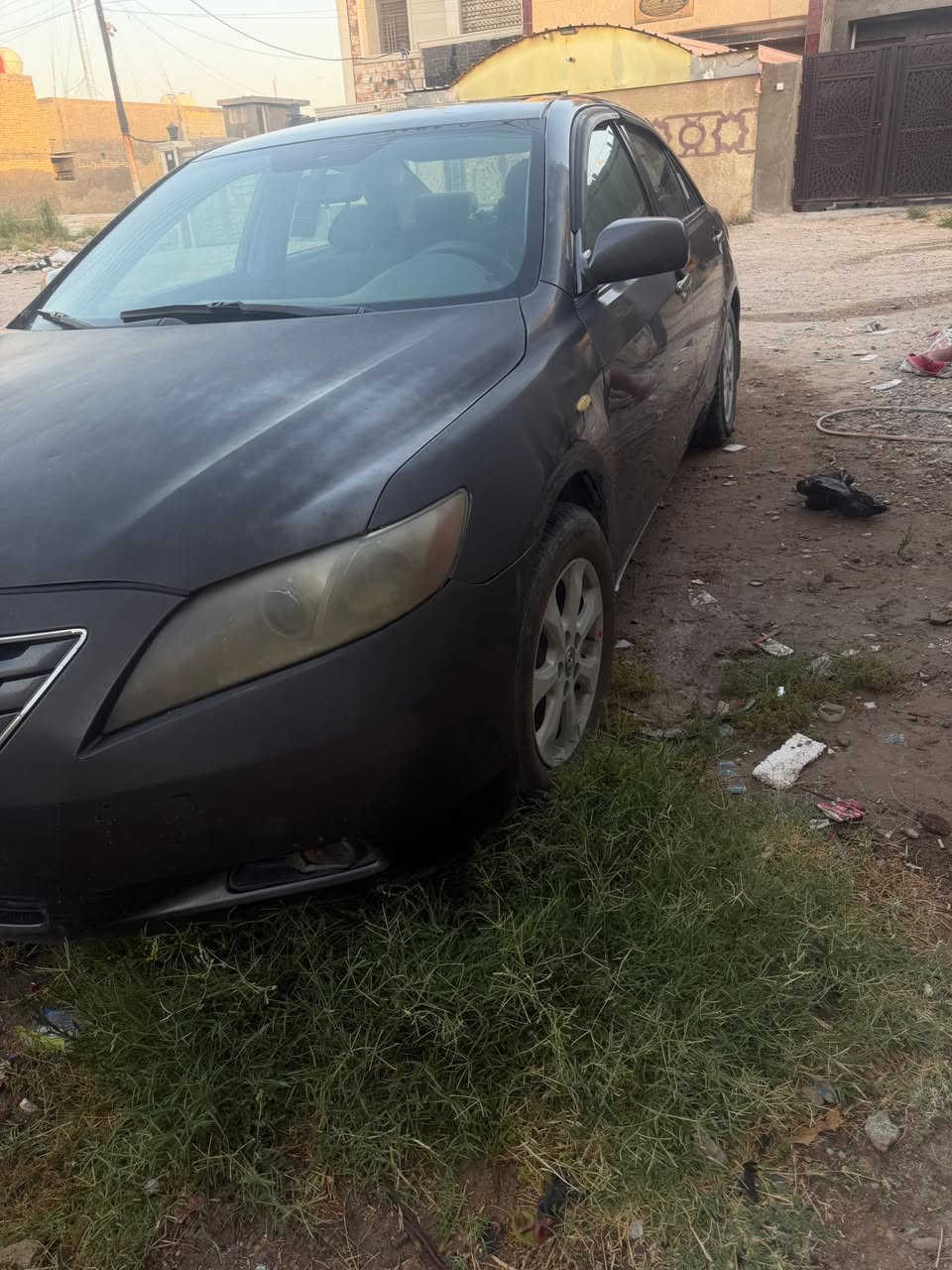 كامري موديل ٢٠٠٧
كير بي تئخير بالنمره 
مكينه بيهه تبخير بسيط 
مصبوغه عام جماليه 
حادثهه جاملغ المامي جهت سايق 
سعرهه٧٠ وبيهه مجال

***********
