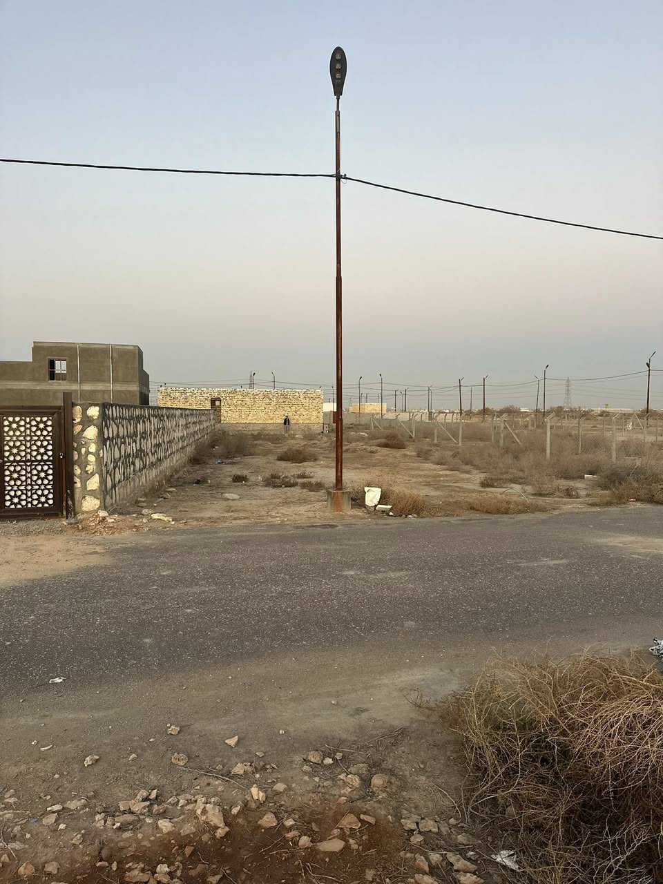 يالله
قطعة ارض للبيع طابو زراعي سند 25طريق الحمزه 

قرب مرقد سيد محمد ابو عرابيد خدمات كامله ماي كهرباء 

تبليط 600مترالوجه 15ونزال 40 السعر جوه سعر المجمع للاستفسار 

***********
