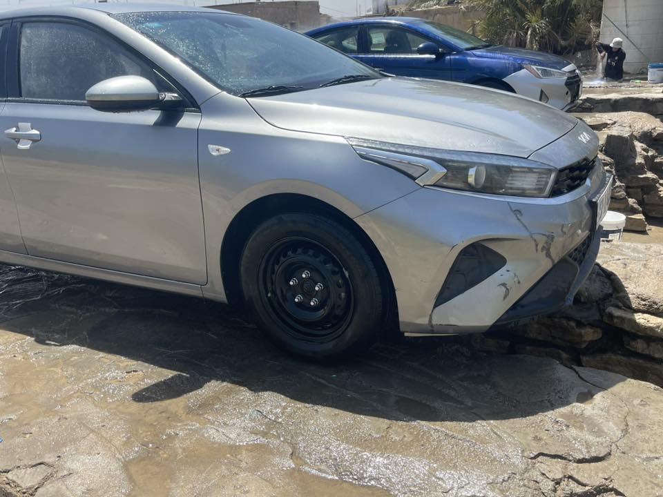 السلام عليكم
كيا كي 3 وارد كوري مو صيني مكينه ١٦٠٠ معوقين مثنى

سياره جاهزه من كلشي كير مكينه تبريد حداديه 

ضربه خلفيه 

سعره ١٢٣ وبيه مجال 

مكاني السماوه الوركاء 

اتصال ع رقم ***********
