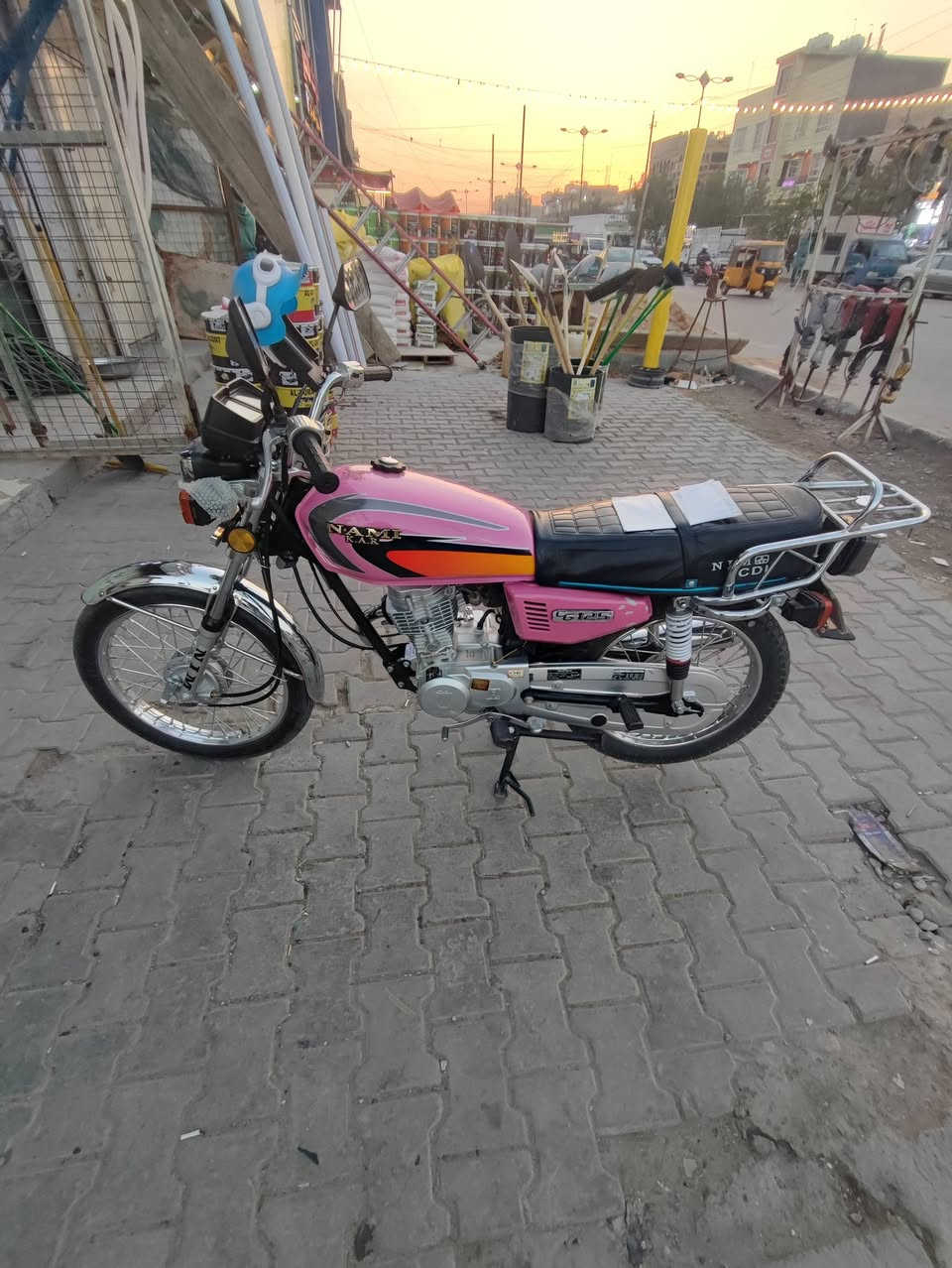 دراجة نامة إيرانية للبيع موديل 25
السعر 600 الف
رقم الهاتف ***********
بغداد حي اور
