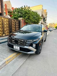 هونداي توسان  2025 دخول جديد ماشيه 10  السيارة مرقمه وجاهزة كل نقص ماب...