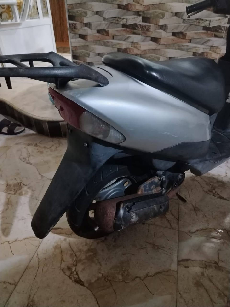 سلام عليكم دراجه جديده شتريته من وكيل ما مستعمله هواي ساسوكي ما مفتوح منه برغي السعر 525 ابيه مجال


**إذا كنت صاحب هذا الإعلان وتريد حذفه لأي سبب، رجاءا أرسل رسالة إلى الدعم الفني**