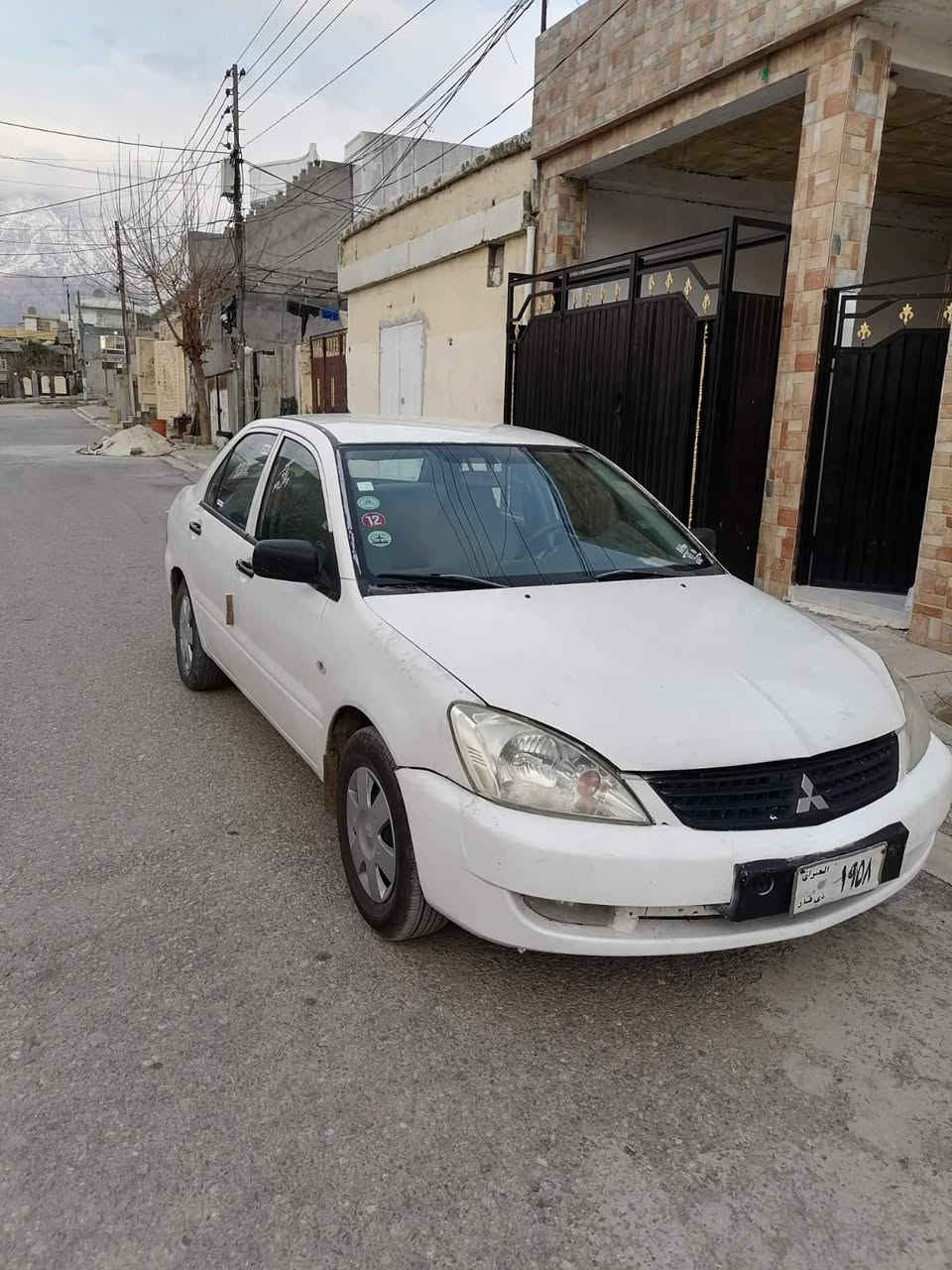 لانســەر  ٢٠٠٧  ✅
ئۆتۆماتیک
مەکینە گەورە 
ڕەنگــی سپی
سەنەوی و حاسیبە و واجیهەی لەگەڵە بەڵام بە هەدیە ئەیدەم تاقەتی سەر ئێشەم نیە
تایەی تازەیە
دەعم و لێدراوی قورسی نیە
وەرگەڕاو نیە
موس و بڕاوە نیە
یەک قرچی پێشەوەی هەیە
پێش و پشتی جوانە
تەقەو ڕەقەی نیە و ماڵی دۆستە

نــرخی / 💰( ٤٣ )💰 گەڵا و معامەلە
شوێن / پیرەمەگرون
ژ.م / *********** 📞
ژ.م / *********** 📞

.

. السليمانية, العراق
