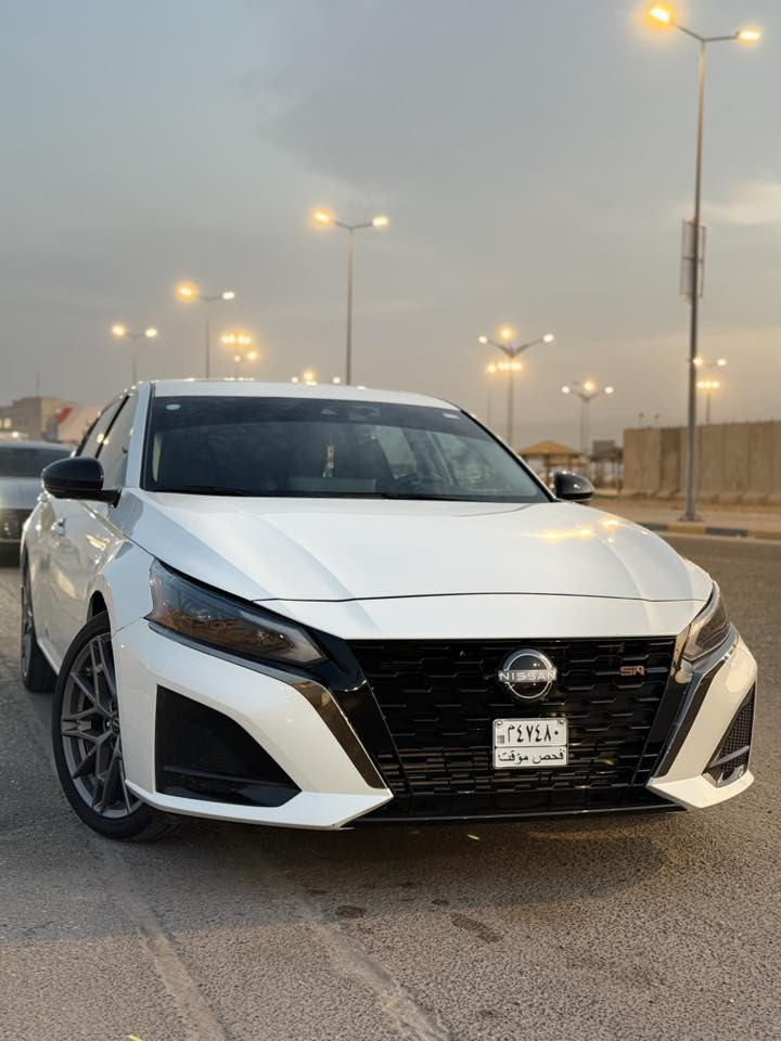 السلام عليكم 
نيسان التما موديل 24 بيع او مراوس 
حره بسمي سياره بيها بارد ب المدكر الامامي كد شبر ولباقي كفاله 
مكينه 2000 توربو فوول مواصفات 
مكان بصره العشار  سعر 180 بيه مجال واني خادم
اي تفاصيل اني بلخدمه بس اتصل او واتساب موجود
 
***********
