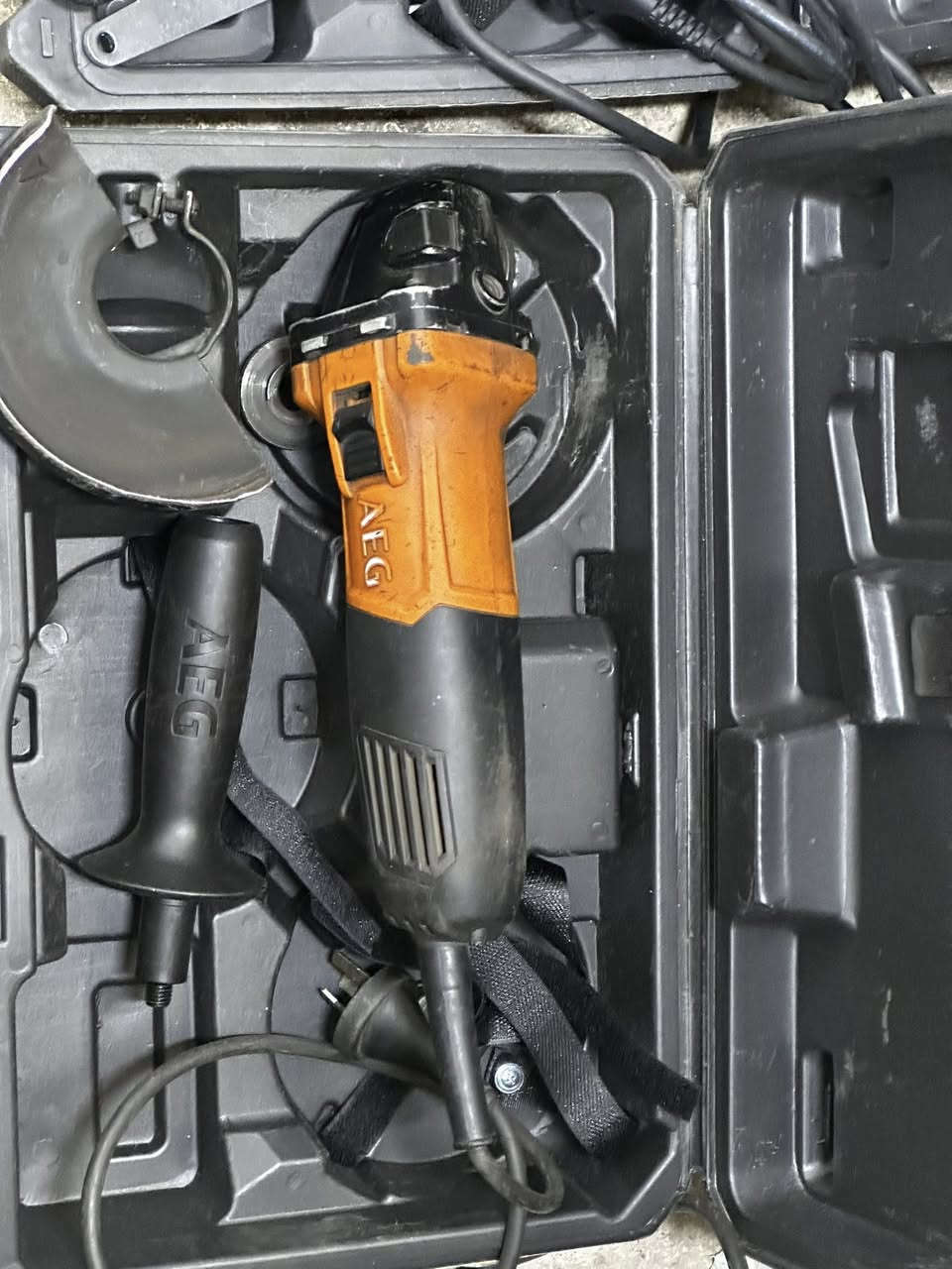 سلام و علیکم متوفر 3 کوسرە ای ئی جی 125 ملم 
⭕️ابیع فحم ⭕️
قطعە علی 25 و الی یاخذ کلهم التوصیل یصیر مجانی


**إذا كنت صاحب هذا الإعلان وتريد حذفه لأي سبب، رجاءا أرسل رسالة إلى الدعم الفني**