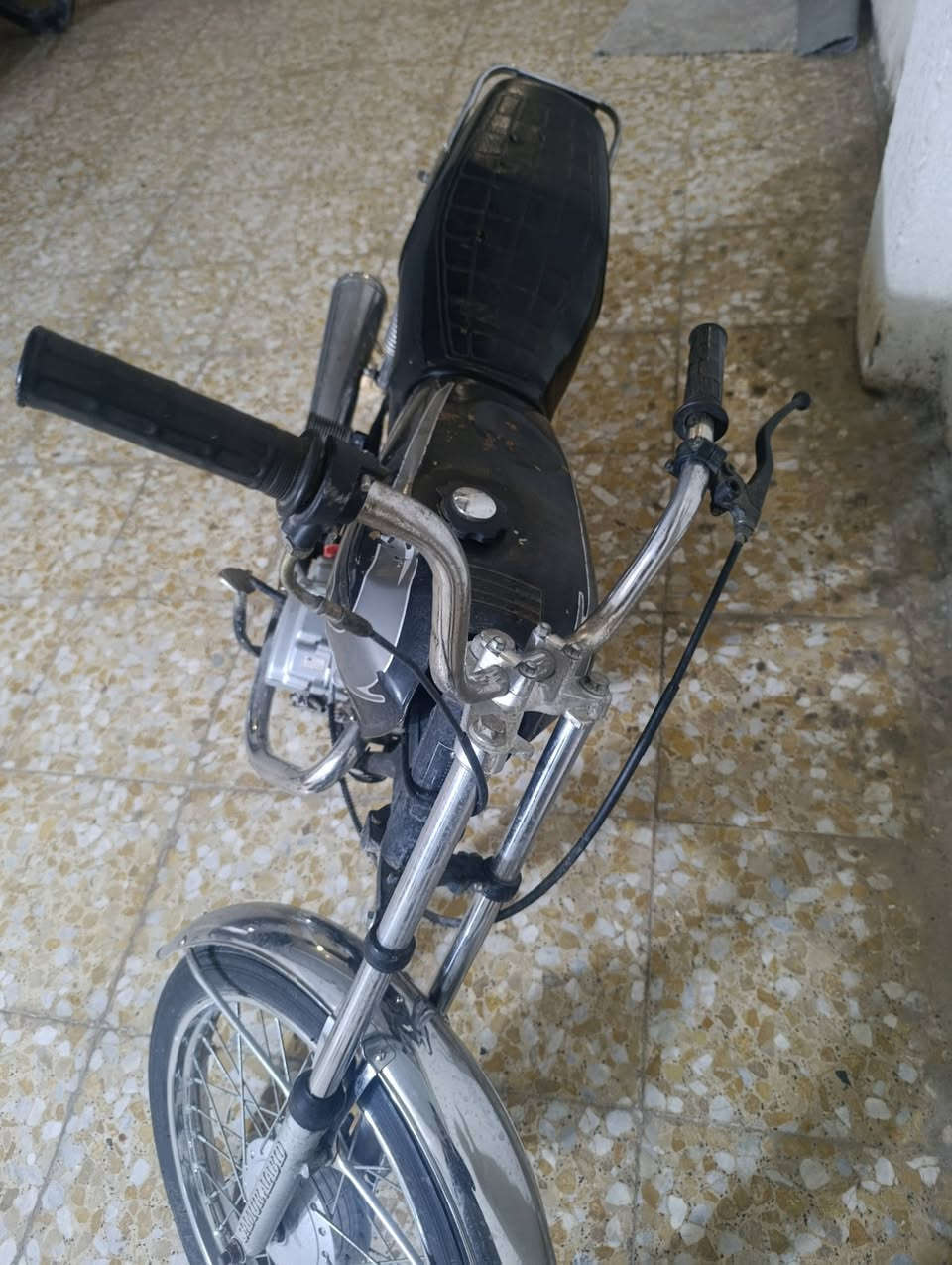 اربعه قير للبيع وسوري شاشه 2016 والمحرك 2018 للبيع مكان عسكري مدارس


**إذا كنت صاحب هذا الإعلان وتريد حذفه لأي سبب، رجاءا أرسل رسالة إلى الدعم الفني**