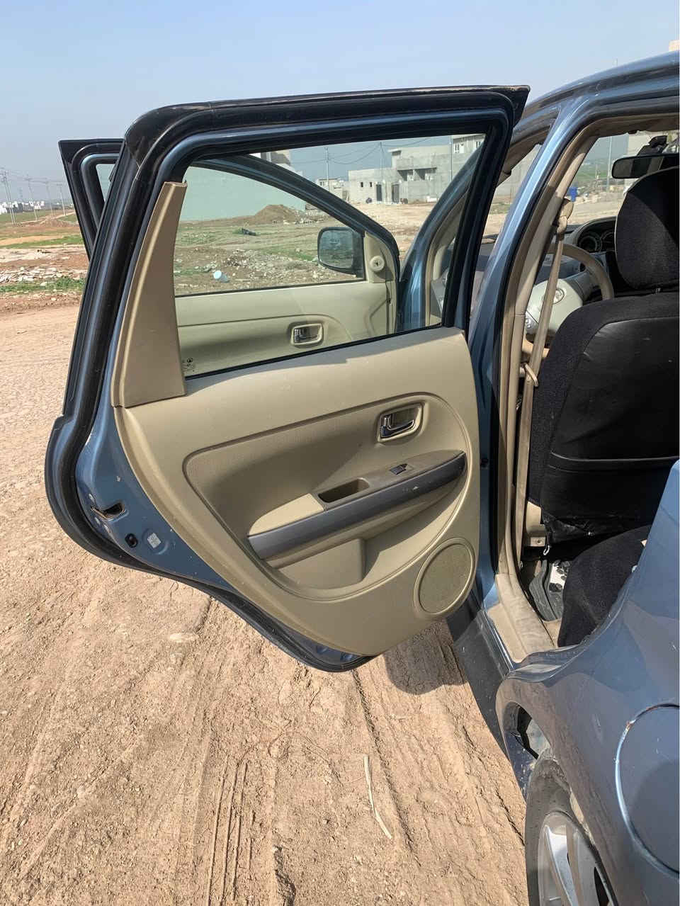 ئەم سیارە  بۆ فرۆشتنە  پشت و پێشی کەپسە گێر مەکینە بە شەرتە  ١٠ وەرەقەش غرامە لەسەرە أربيل, العراق


**إذا كنت صاحب هذا الإعلان وتريد حذفه لأي سبب، رجاءا أرسل رسالة إلى الدعم الفني**