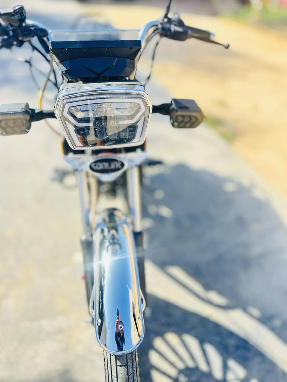 السلام عليكم
سولنك جاكوج 25باب اول محرك200🤍
شرط نضافه  تواير شركه 
بصمات ثنين سويجات ثنين 
يرهم مراوس ويرهم بيع 
متواجد خاص.                         (السعر900)
مكاني حصيبه القائم
رقمي *********** وتساب
