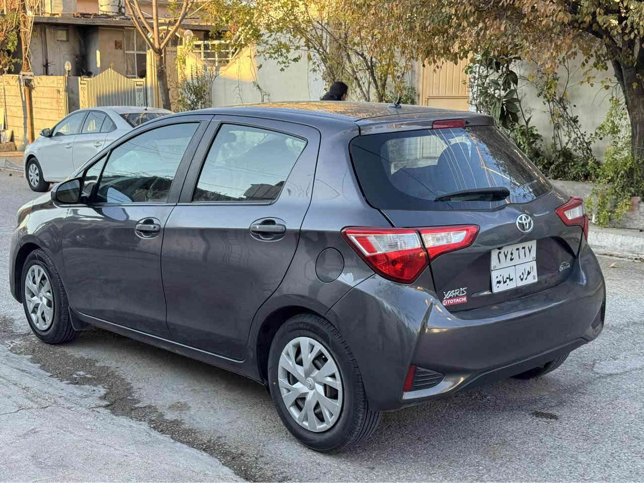 سەرەتا بە ناوی خوای گەورە و میهرەبان

فرۆشتنی خێرا

تۆیۆتا یارس

مۆدیل ٢٠١٨

فول مواسفات

بی بۆیاخ

نموونە لە جوانی و پاکی

گیر و مەکینەی بەشەرت نەکراوەتەوە

گیر و مەکینە و کارەبایی و تەبرید و تەقە و رەقە و تندوتۆلی بەشەرت

هەموو گیانی لەسەر دەقی بیلادی ماوەتەوە

یەک دەستە

ناو دەری زۆر جوان و پاک ماوەتەوە

دەعم و لیدراوی بەشەرت

پیش و دوای کەپسە سەقف و شان و چواردەوری شوشەیی

٤ تایە و ویلی لۆکی بیلادی لە ژێرە

سەنەوی و ژینگە و بانی تازەیە بە ناوی خۆمانەوەیە

تحویل و خرامە و بەناوکردن بەشەرت

ماڵی دۆستە و دیناریک مەسرەفی نیە

بۆ عەیب و عار پرسیار مەکە.!

شوین// هەڵەبجەی شەهید

سعری// ١١٠ گڵا و مجالیکی برایانەی تیدایە

ئاسیا ***********

کۆرەک ***********

واتساب و تیلگرام و ڤایبەری لەسەرە.! حلبجة, السليمانية
