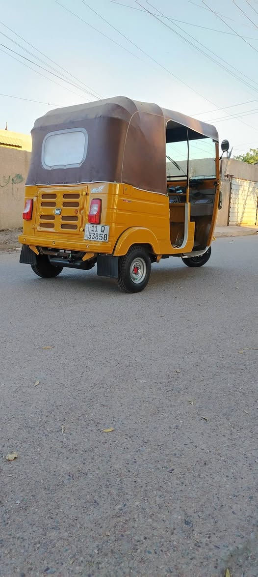 يالله سلام عليكم شباب تكتك موديل 20 رقم وسنويه انكليزي تكتك حلوه خير من الله لتشتري اذا مو عقد مروري    ...... مكاني بغداد الكماليه......

رقمي     ***********
