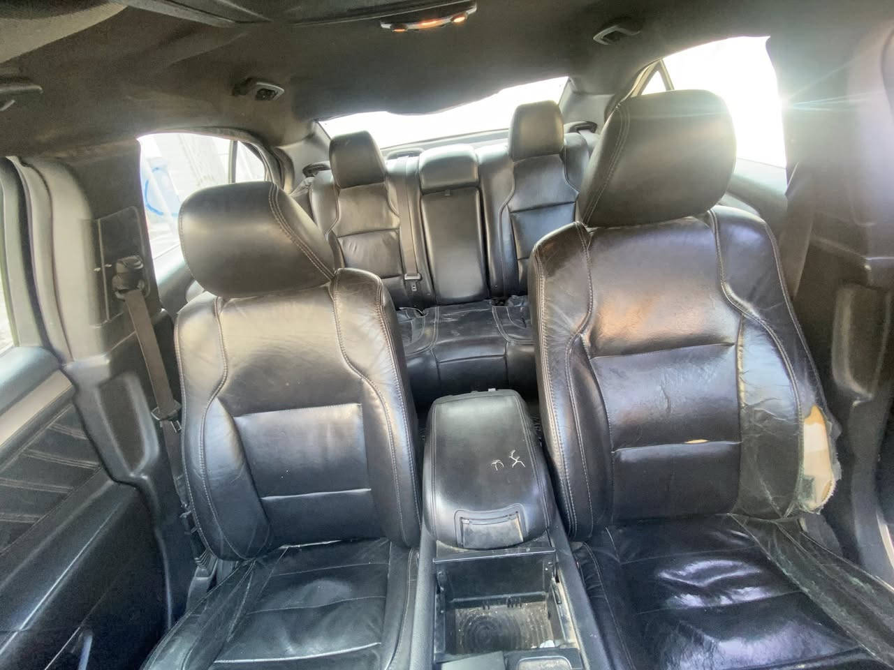 سلام عليكم    فورد تورس  2013  

محرك وكير بالصندوك جديد  وصدر جديد  تخم تاير  سياره ضربتهه جاملغ الخلفي والباب الخلفي والبنيد شبر ضربه 

السعر ( 97 )

مكانها /📍بغداد \حي الجهاد
باسمي نجف تحويل ثاني يوم

الاستفسار

***********
