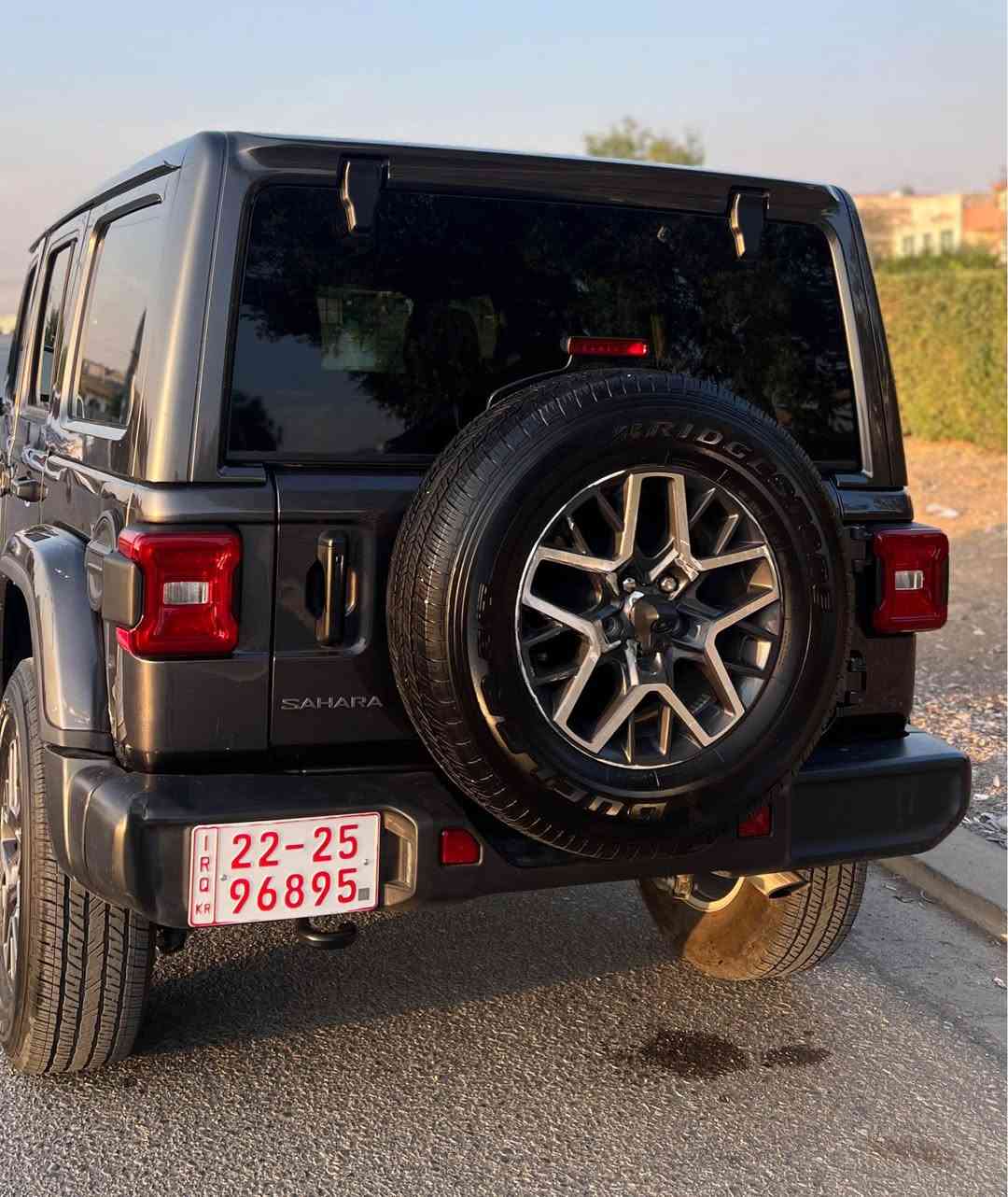 جيب رانكلر 2025 بو فروشتن
ره نك نه فتي  دوو بارجه بلادي كوراه بونيد جه ملوغ
سبغ بستك بن بكلاتي هه يتي
بي داخل 
ارباك سوكان و برده سيستمه 
مواصفات سحارا 
4 بستون توربو
نرخ 250  ورقه كه مك مه جال

تيبني سه ياره كه زماره كاتيه 
فحص و هزا كراوه 
يك مانكى ماوه بو ره قمي 
ناو نيشان هه ولير
***********

جيب رانجلر للبيع مواصفات سحارا 
2قطعه مبدل بلادي 
2025    سعر 250 
4 بستن توربو
رقم كاتي
تترقم شيمال 
فحص و هزا كامل 
باقي فقط ترقيم يعني شغل ساعه Singapore
