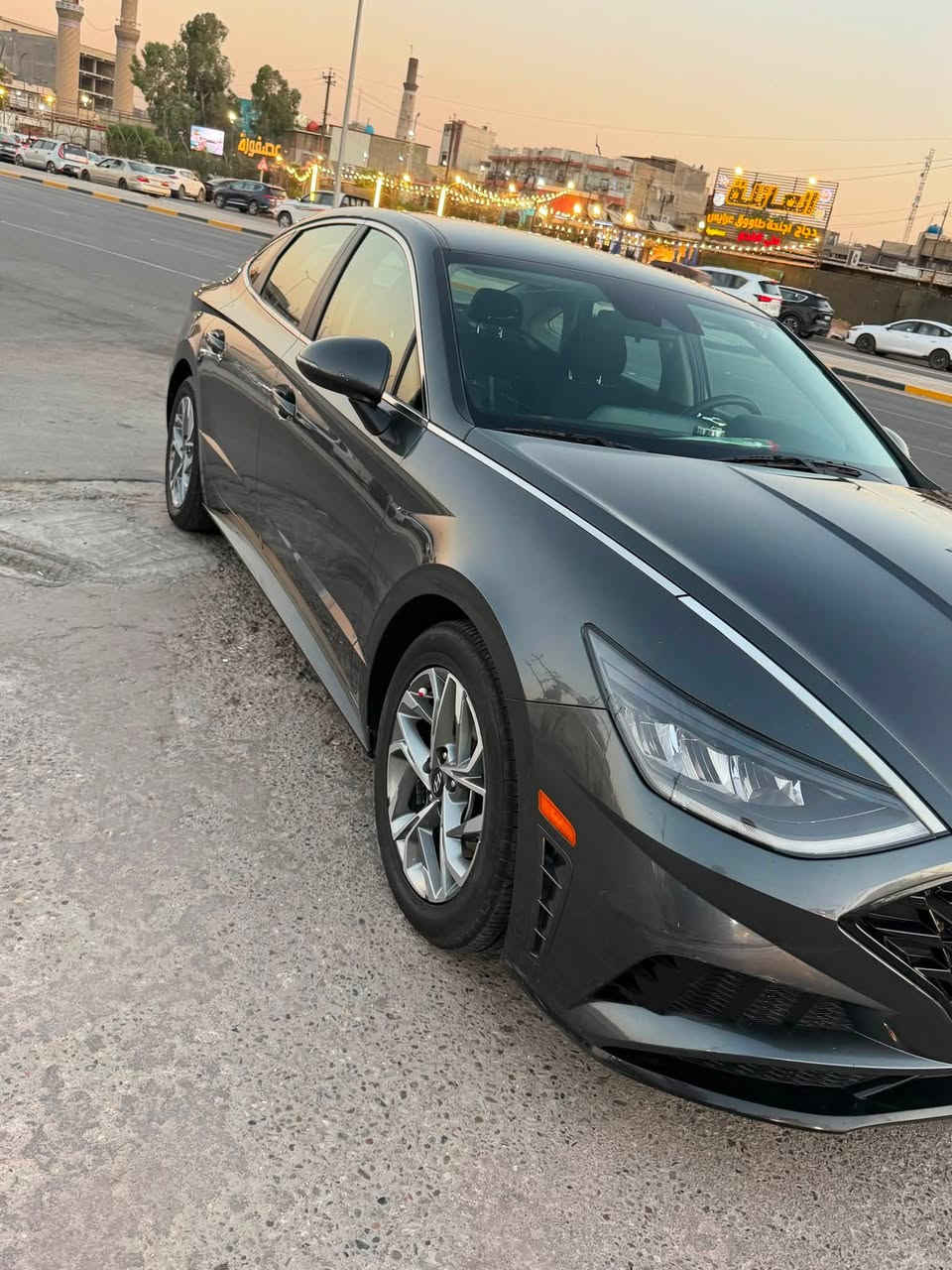 السلام عليكم 

سوناتا sel موديل 2023

لون نفطي
مكينة 2500 دوش المرغوب 
گير AT مو CVT
تحكم ستيرن جهتين
اربع انظمة
گير دگم
تدفئة بالكشنات
هاند بريك بصمه
اوتو هولد
تحديد مسار
كروز سرعه
مانع انزلاق
كشنات كهربائي
شاشة كبيرة 
كار بلاي ايفون + اندرويد
بصمة تشغيل
تشغيل عن بعد
رادارات جانبية
بچم كبس 
صور الحادث بالمنشور
السعر 160$
رقم اربيل تحويل ثاني يوم 
مكان السياره بغداد البلديات 
موبايل ***********
