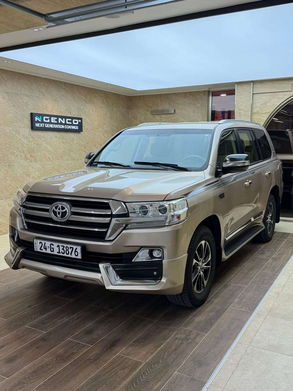 لاندگروز 6 سلندر
موديل 18 EXR

سنوية جديد هزة جديد لغاية 2030 بأسمي 

رقم دهوك دولي 

مكان السيارة في البصرة 

ظمآن محرك كير ما مفتوح وطمأن جميع القطع ما مفتوحة  

القطع الأبواب الأمامية والجاملغ الأمامي توجد لاصق الشركة في السعودية مرفوعة ومرشوش المكان كلير فقط 

السعر 445 ورقة 
رقم صاحب السيارة ***********
