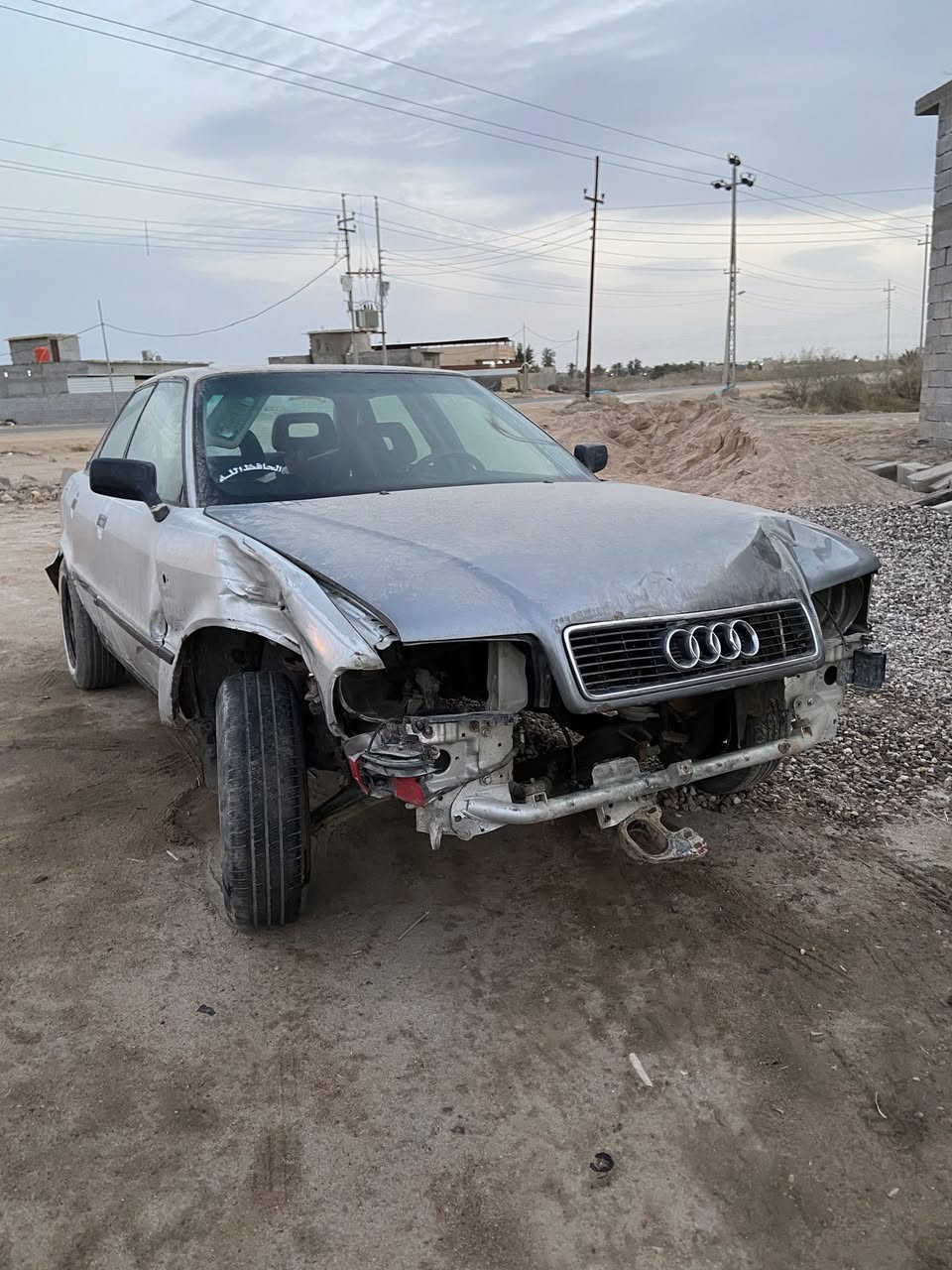 سلام عليكم غراض اودري للبيع تفصيخ بسعر مناسب ابواب اربع جامه اماميه خلفيه صندوك بنيد كشنات مكاني البصره***********
