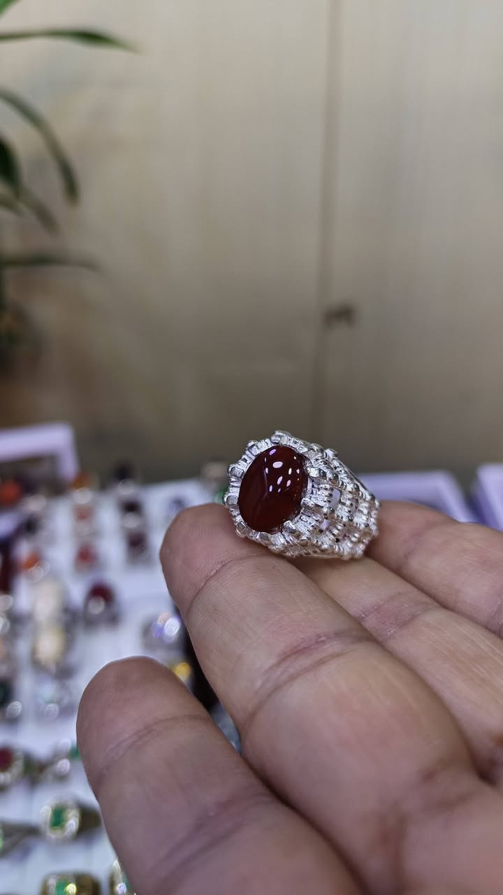 خاتم ملة باسم عقيق يماني كرزي 65 ألف مع التوصيل للطلب ***********

