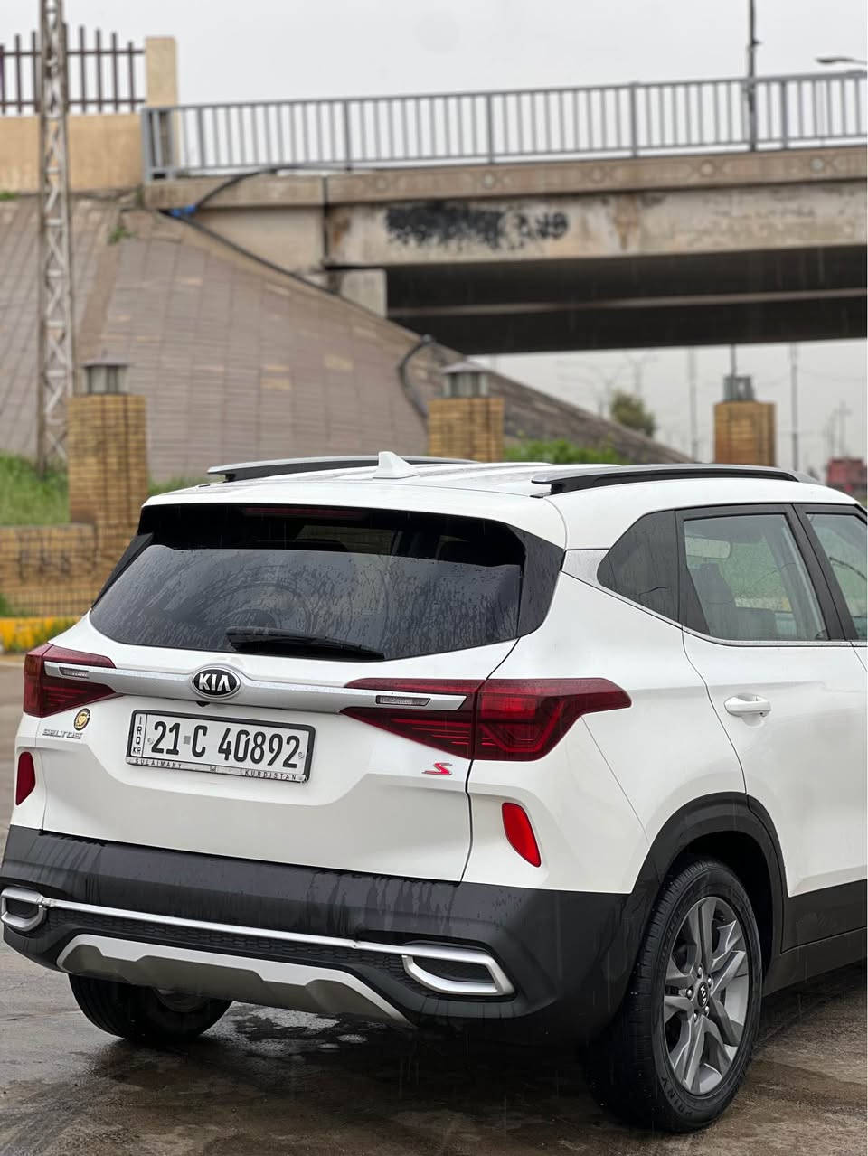 سلام عليكم 

Kia seltos 
مۆدیل ٢٠٢١ S
2.0 لتری ٤ پستۆن DOHC V16
146 هورسپاۆر
سیستەمی گێڕ IVT
لایت LED
لایتی تەم
شاشە گەورە 
خەتی جادە
مۆد Sport . Normal .Smart
مواسەفات ئەمریکی 
تەحکوماتی سوکان
Auto start/stop
Lane keeping Assist
Traction control
ئاوینە کاربای
٤ تایە تازە 
٤ دیسک تازە
یەک دینار مەسرەفی نیە جایزە
یەک پارچە بۆیاخ و  یەک پەڵە سارد بی ناو گرتن 
دەفتەر بەنزینی هەیە
سەنەوی تازەیە تا ٢٠٣٠
بەشەرتی تەحویل
***********
***********
شوین کەرکوک رەحیماوە كركوك, العراق
