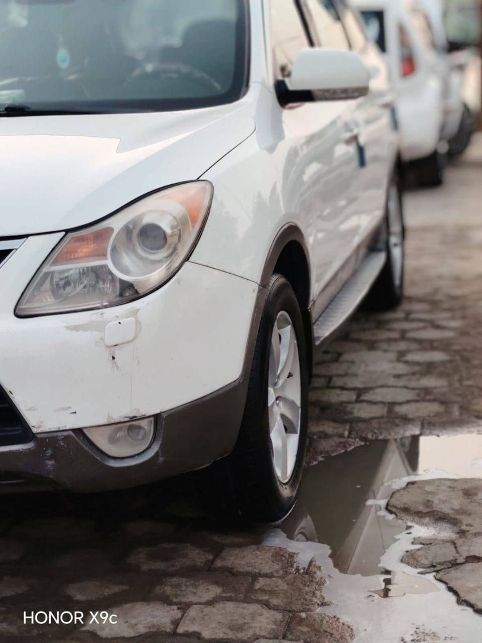 السلام عليكم
#فيركروز.#خليجي  ٢٠٠٩
فول موصفات Vip
#تخم تاير 
 #باتري جديد
سعرها  ١١٥ وبيها مجال 
مكاني  واسط العزيزيه 

للأستفسار الاتصال على الرقم 
***********
