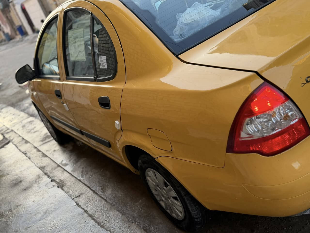 السلام عليكم.                            طيبة. ٢٠١٦.  كير مكينة كفالة كشر يخبل كدام عينك تجي وشوف بعينك 
غرامات وهيئة شيطلع عليه ينزل من سعرها
بغداد/البلديات
***********
السعر/٤٣ وبيها مجال بسيط
