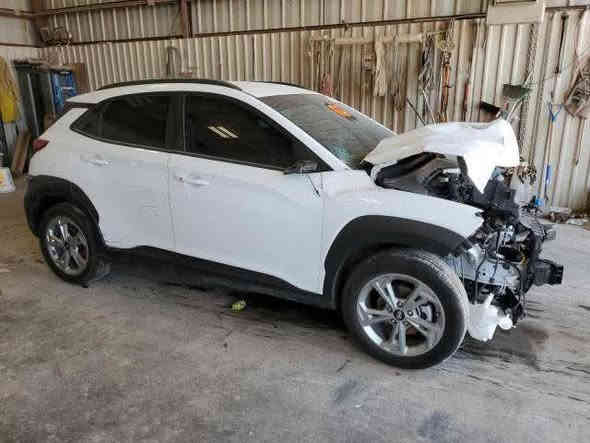 كونه موديل 2023 رقم بغداد كامله مصلحه ماشيه 20 الف مكاني بابل/سعره 155 اوبيه مجال/***********
