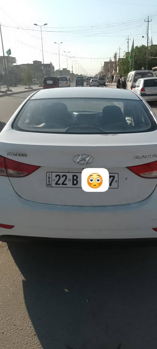 سلام عليكم النتراء خليجي موديل 12 صبغ احزام بدون دواخل تبريد ثلج وكير ومكينه بحاله جيده رقم اربيل بسمي  عارضهه( 90) وبيهه مجال لطيبين مكاني بغداد الكرخ شهداءالسيديه. رقمي/  ***********
