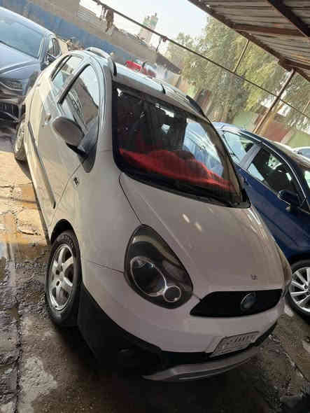 وعنده رقم بغداد 2013 فول مواصفات مقفوله جير ومكينه وحداديه حله موجوده الاتصال على الرقم***********
