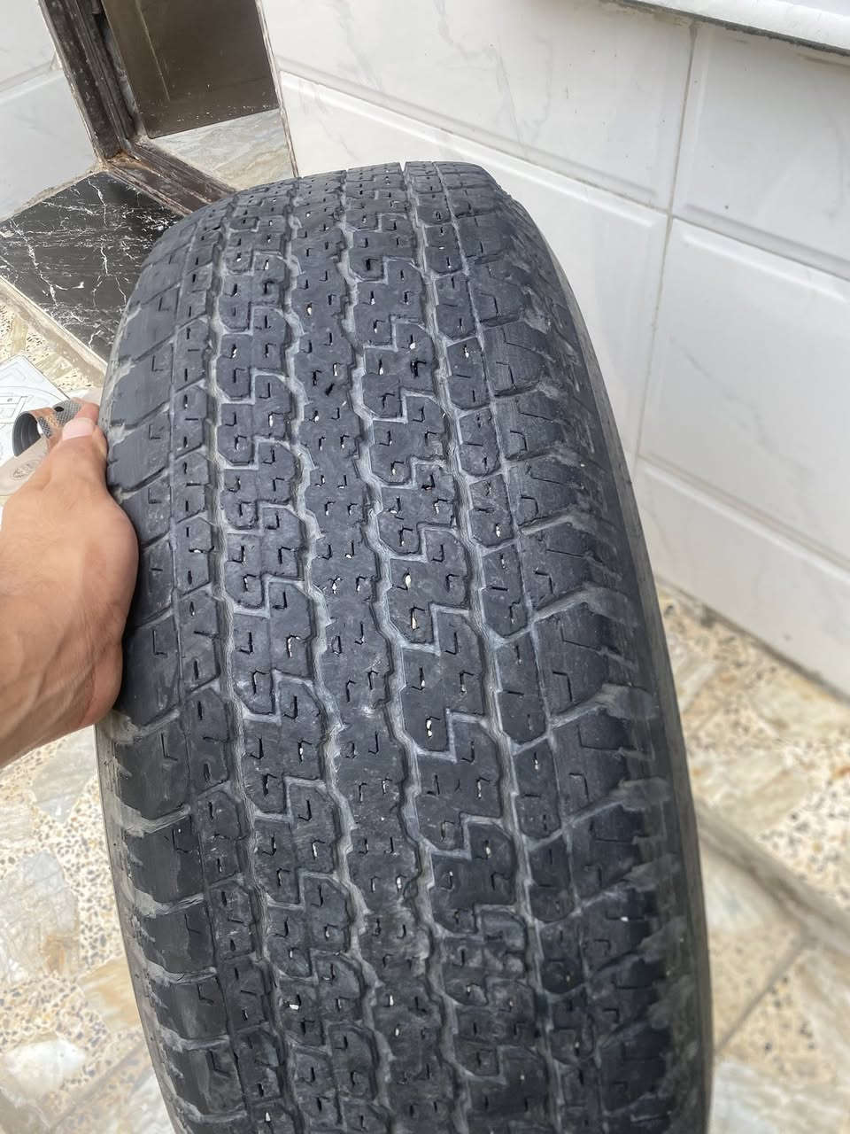 سلام عليكم
تايرات مستعمله للبيع نضيفات 

٢٦٥/٦٥/١٧
للبيع


**إذا كنت صاحب هذا الإعلان وتريد حذفه لأي سبب، رجاءا أرسل رسالة إلى الدعم الفني**